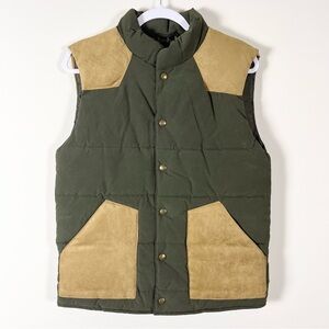NWT Banana Republic Mens Puffer Vest Olive Green Tan Quilted Size XS Western